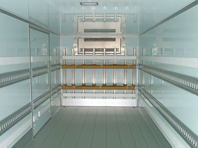 日野 レンジャー 2KG-FD2ABG(2WD)の写真13