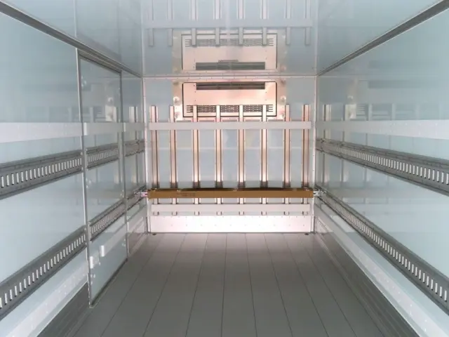 冷凍機の吹き出し口の状態です。|日野 レンジャー 2KG-FD2ABG(2WD)の写真9