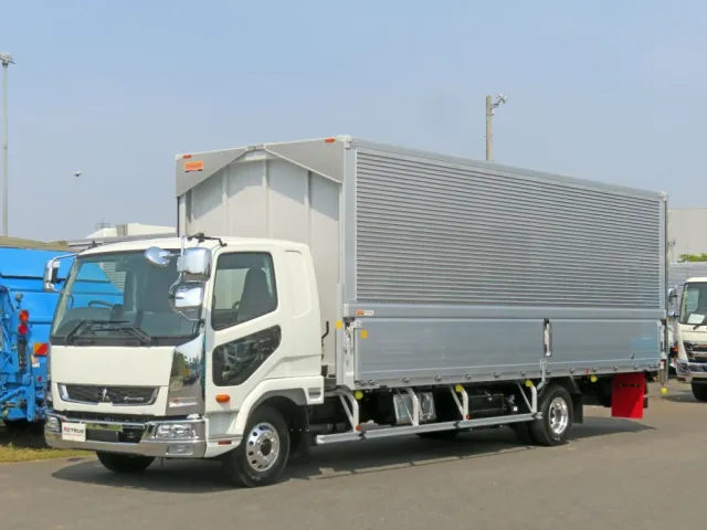 三菱 ファイター 2KG-FK65F(2WD)の写真1