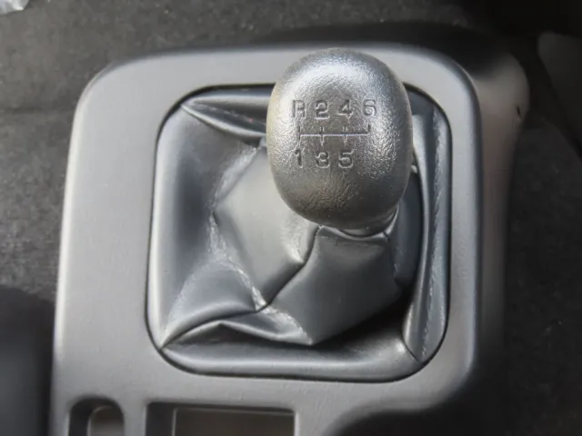 三菱 ファイター 2KG-FK65F(2WD)の写真16