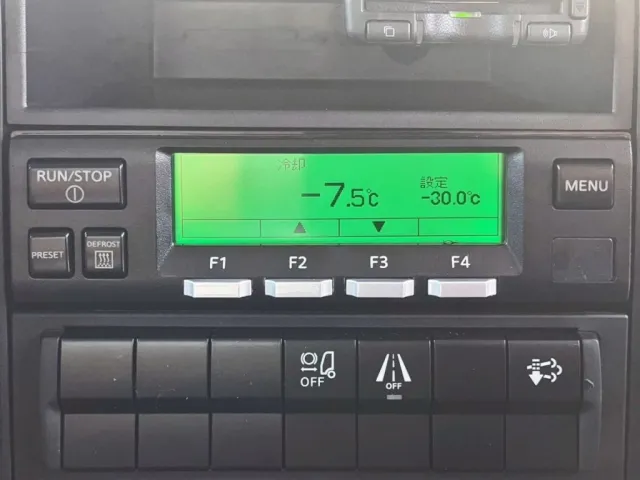 冷凍機は-30℃設定(低温仕様)26.3℃スタート1.5Hで-7.5℃確認済みです。|三菱 ファイター 2KG-FK65F(2WD)の写真21
