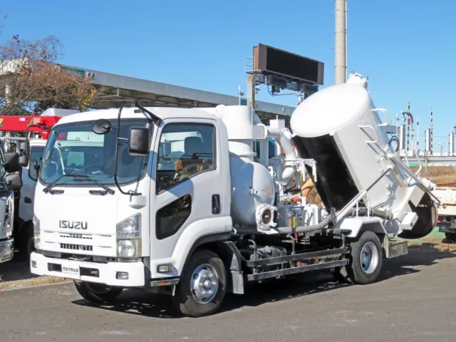 いすゞ フォワード PKG-FRR90S1(2WD)の写真1