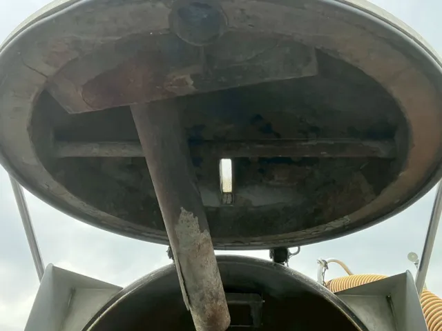 いすゞ フォワード PKG-FRR90S1(2WD)の写真6