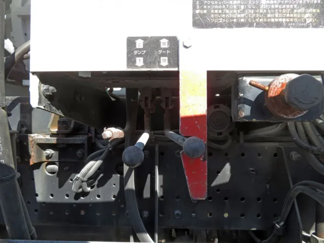 いすゞ フォワード PKG-FRR90S1(2WD)の写真19