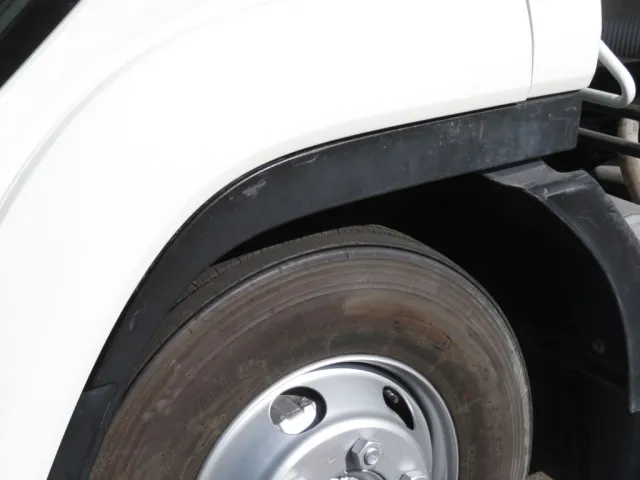 いすゞ フォワード PKG-FRR90S1(2WD)の写真32