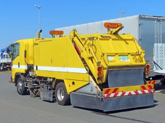 いすゞ フォワード SKG-FRR90T2改(2WD)の写真3