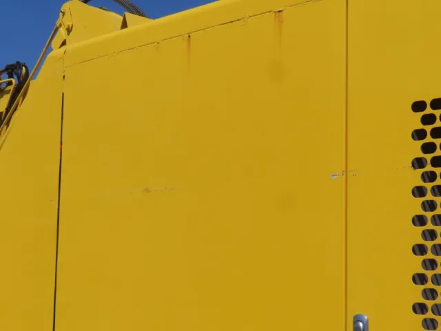 ボディー側面にキズがあります。|いすゞ フォワード SKG-FRR90T2改(2WD)の写真43