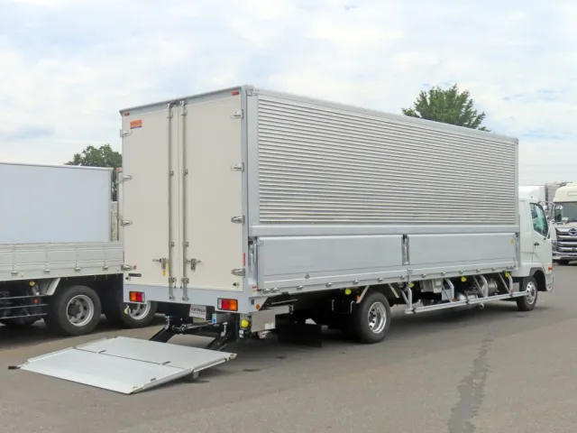 三菱 ファイター 2KG-FK65F(2WD)の写真4