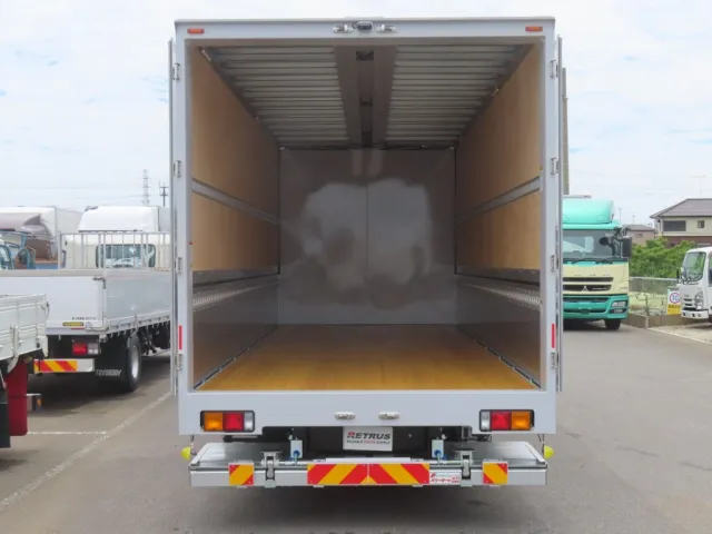 三菱 ファイター 2KG-FK65F(2WD)の写真9