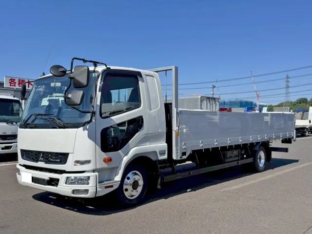 三菱 ファイター 2KG-FK62F(2WD)の写真1