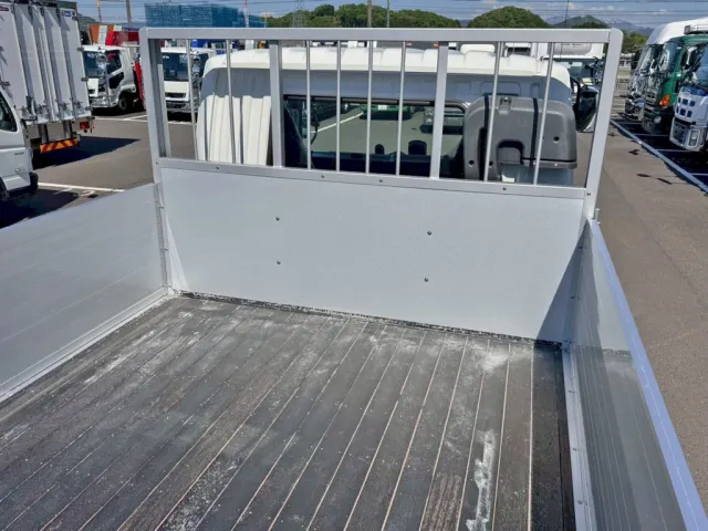 三菱 ファイター 2KG-FK62F(2WD)の写真9