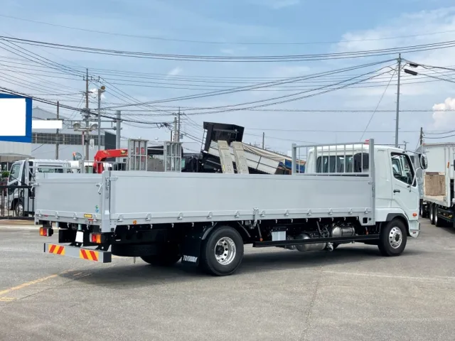 三菱 ファイター 2KG-FK65F(2WD)の写真4