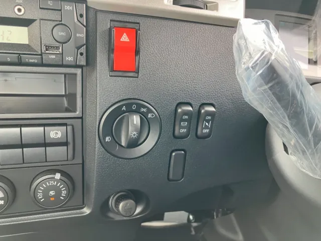 三菱 ファイター 2KG-FK65F(2WD)の写真15