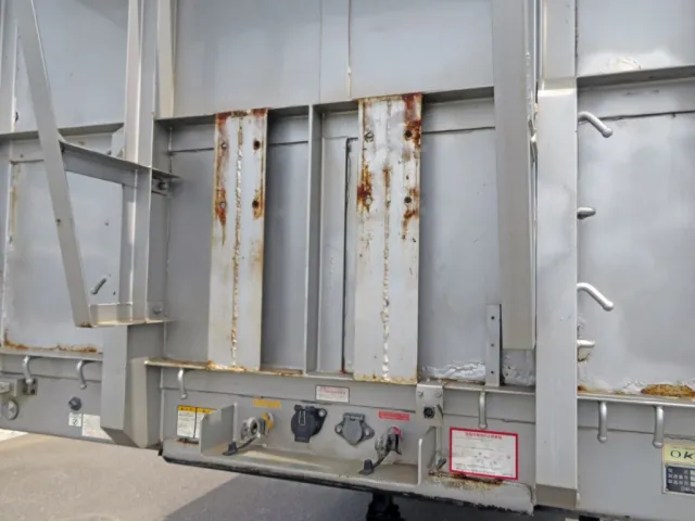 前方に取り外し跡があります。|トレクス  PFB34118改の写真25