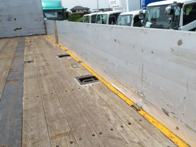 キズ・ヘコミがあります。|トレクス  PFB34118改の写真45