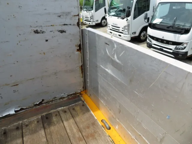 キズ・ヘコミがあります。|トレクス  PFB34118改の写真46