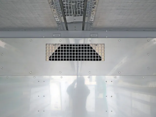 冷凍機の吹き出し口です。|トレクス  PFB34118改の写真11