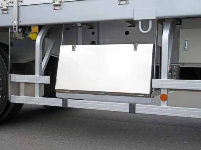 工具箱付きです。（ステンレス製です）|トレクス  PFB34118改の写真27