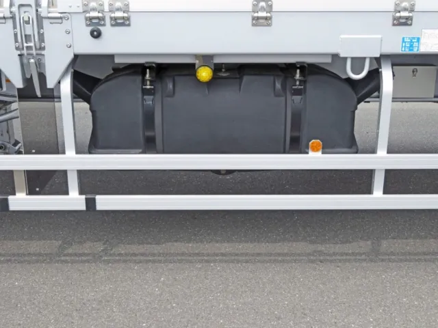 燃料タンクは189Lです。|トレクス  PFB34118改の写真49