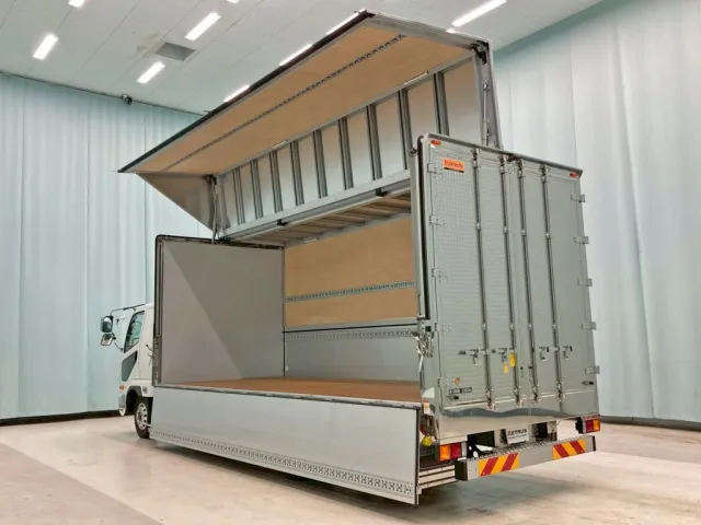 三菱 ファイター 2KG-FK65F(2WD)の写真3