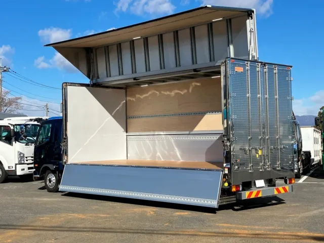 三菱 ファイター 2KG-FK65F(2WD)の写真3