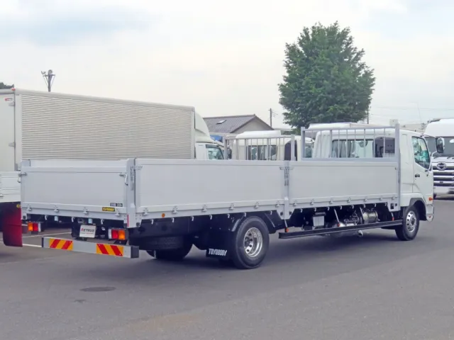 三菱 ファイター 2KG-FK65Fの写真4