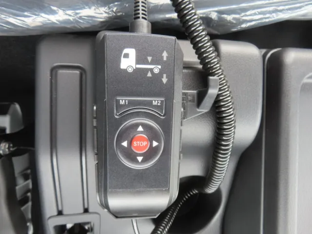 エアサスのコントローラーです。|三菱 ファイター 2KG-FK65Fの写真13