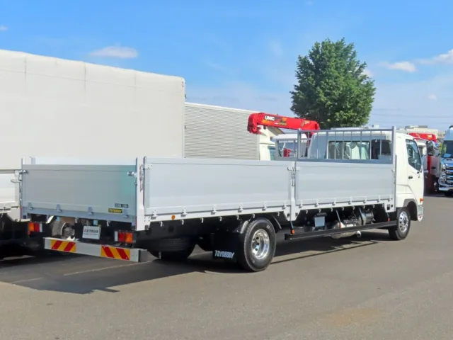 三菱 ファイター 2KG-FK65F(2WD)の写真4