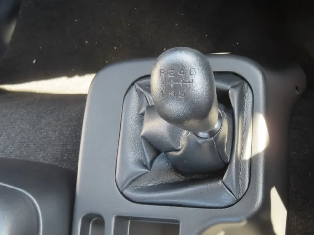 三菱 ファイター 2KG-FK65F(2WD)の写真15