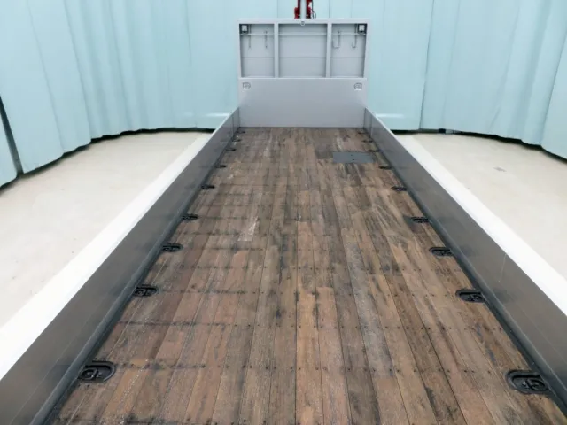 床の状態です。|日野 プロフィア 2DG-FW1AHCの写真9