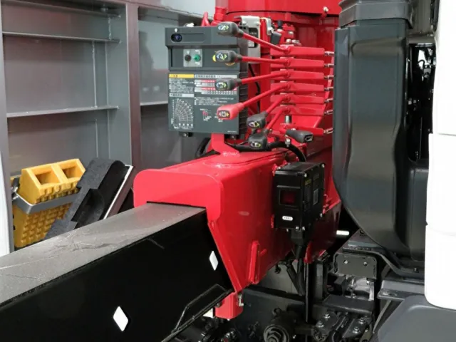 日野 プロフィア 2DG-FW1AHCの写真13