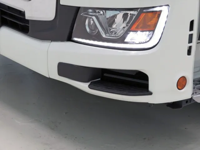 サイトアラウンドモニターシステム付きです。|日野 プロフィア 2DG-FW1AHCの写真18