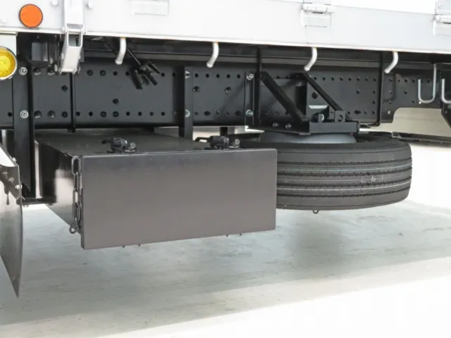 リン木入れが付いています。(鉄製です)|日野 プロフィア 2DG-FW1AHCの写真22