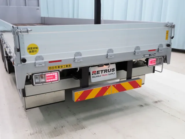 リアあおりの状態です。|日野 プロフィア 2DG-FW1AHCの写真25