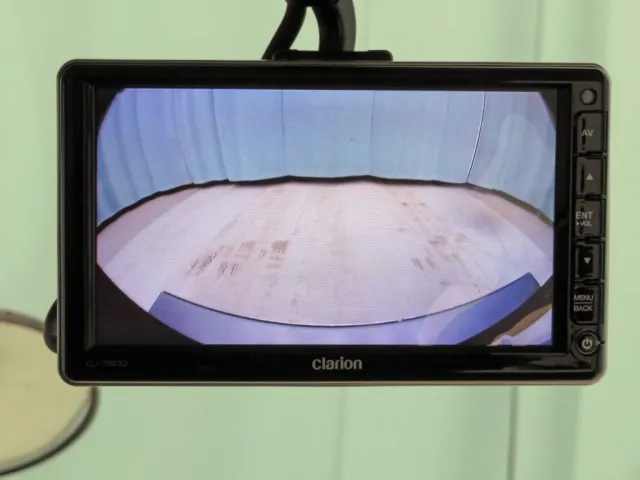 液晶バックモニター付きです。|日野 プロフィア 2DG-FW1AHCの写真35