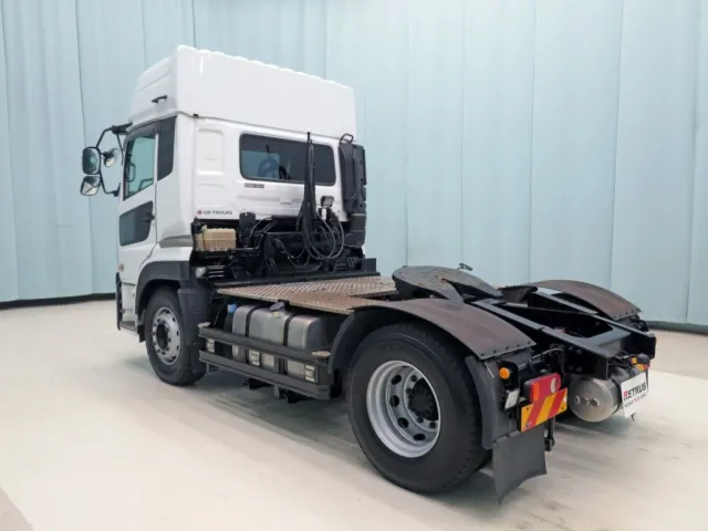 UDトラックス クオン 2PG-GK5AABの写真3