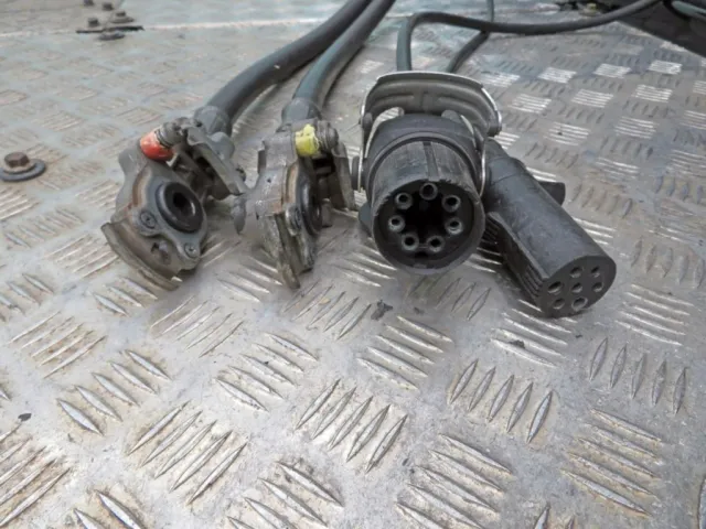 コネクターです。|UDトラックス クオン 2PG-GK5AABの写真12