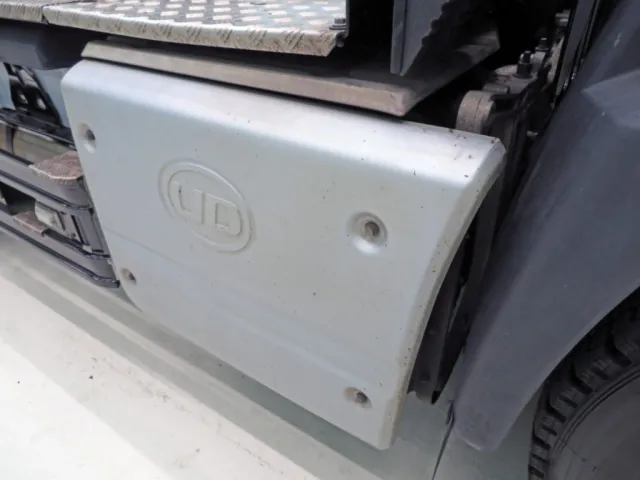 マフラーカバーの状態です。|UDトラックス クオン 2PG-GK5AABの写真38