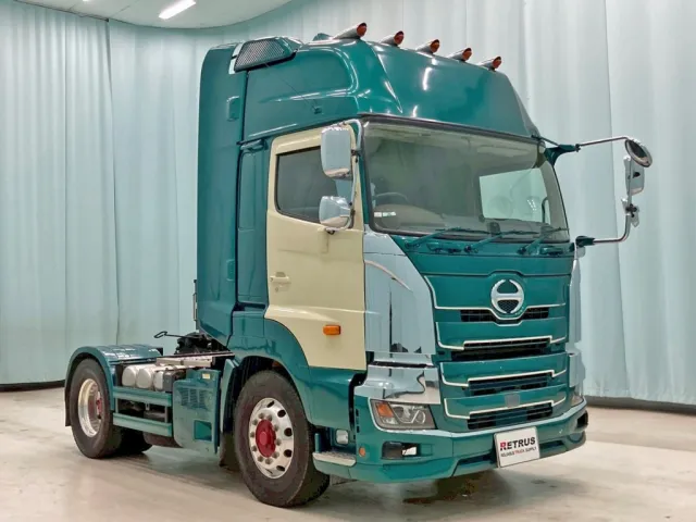 ホイールはアルミ製です。|日野 プロフィア 2DG-SH1EDGGの写真2