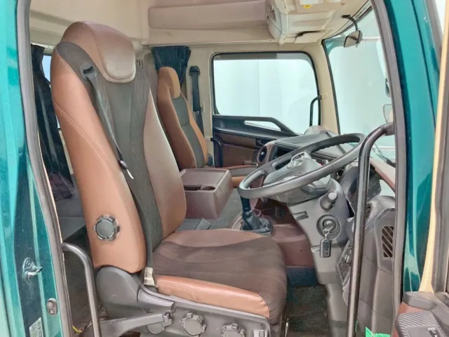 ハイルーフキャビンです。|日野 プロフィア 2DG-SH1EDGGの写真8