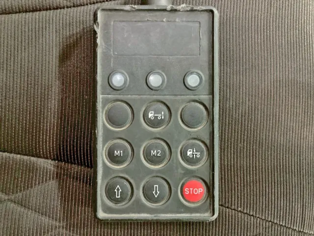 エアサスのコントローラーです。|日野 プロフィア 2DG-SH1EDGGの写真31