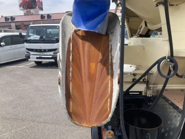 シューターの状態です。|日野 レンジャー LKG-FJ7JDAAの写真22