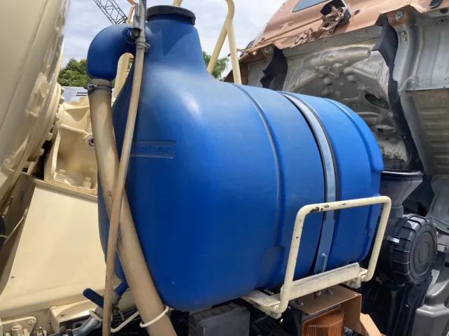 水タンクです。|日野 レンジャー LKG-FJ7JDAAの写真30