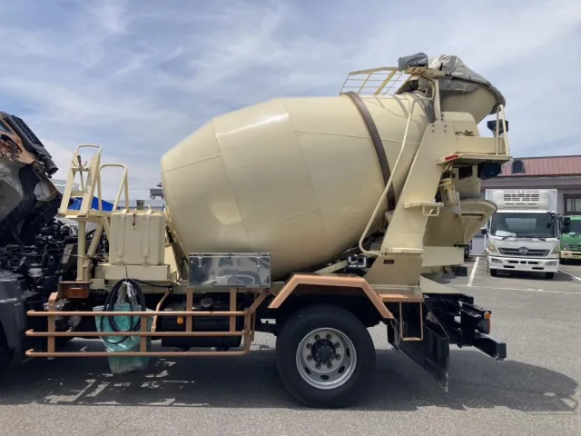 ドラムの状態です。|日野 レンジャー LKG-FJ7JDAAの写真45