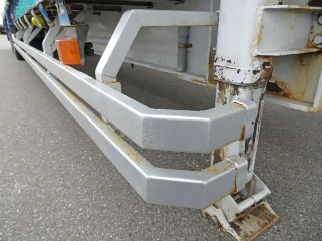 サイドバンパーに軽いサビ・後方に軽いヘコミがあります。|フルハーフ  DFPDG341AN改の写真34