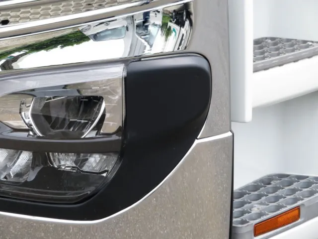 アクティブ・サイドガード・アシスト付きです。|三菱 スーパーグレート 2PG-FV80VZの写真13