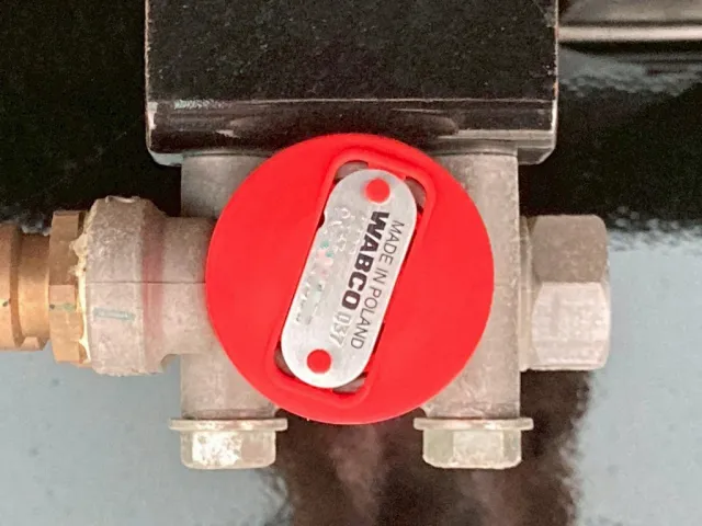 駐車ブレーキです。|トレクス  PFB34114の写真17