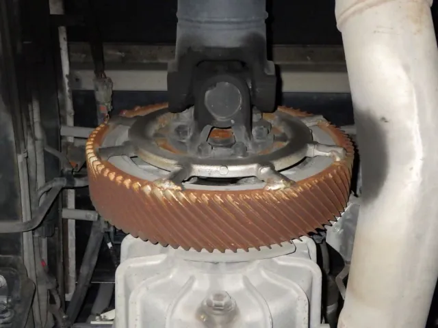 リターダ付です。|日野 プロフィア 2DG-FW1AHJの写真13