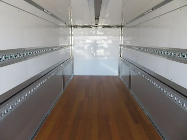 三菱 ファイター 2KG-FK65F(2WD)の写真9