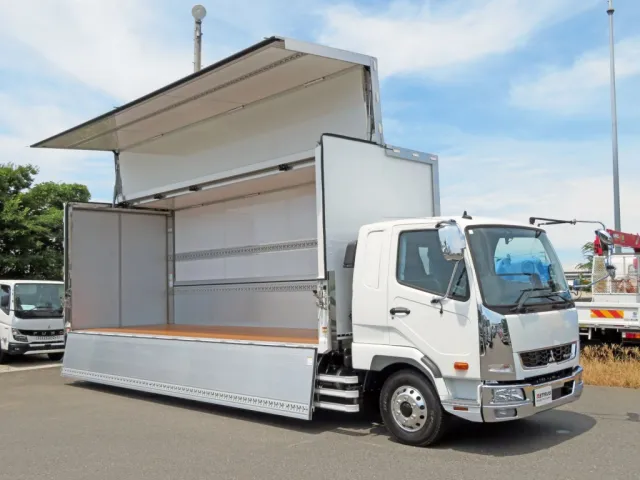 三菱 ファイター 2KG-FK65F(2WD)の写真2